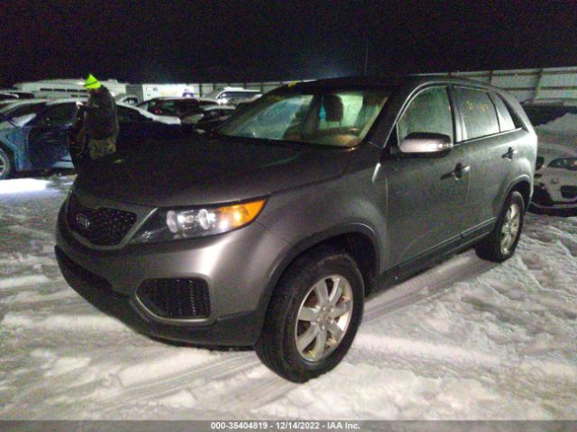 5XYKT3A14BG173428 KIA SORENTO LX