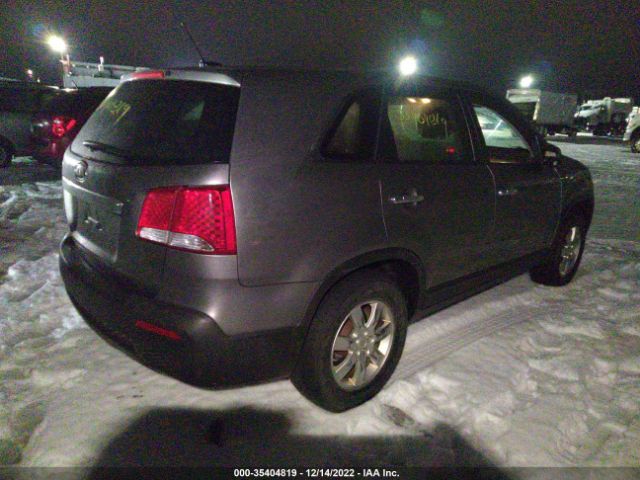 5XYKT3A14BG173428 KIA SORENTO LX