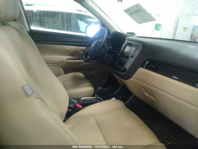 JA4AZ3A32GZ024515 Mitsubishi Outlander Se/sel/es
