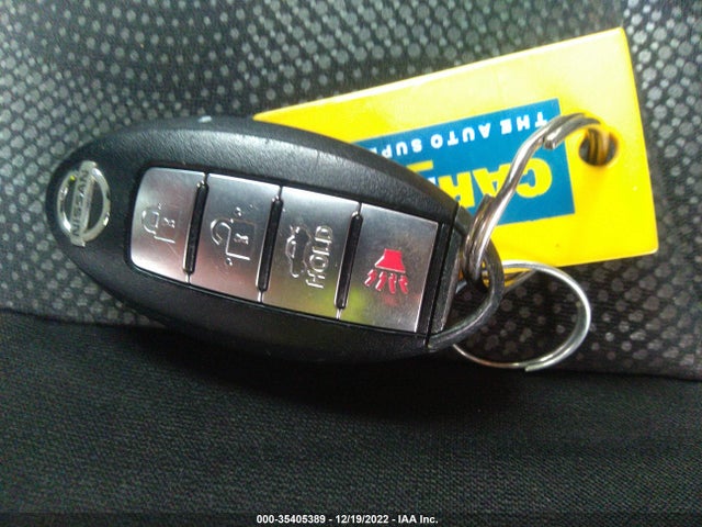 2013 NISSAN SENTRA SL VIN: 3N1AB7AP1DL775535