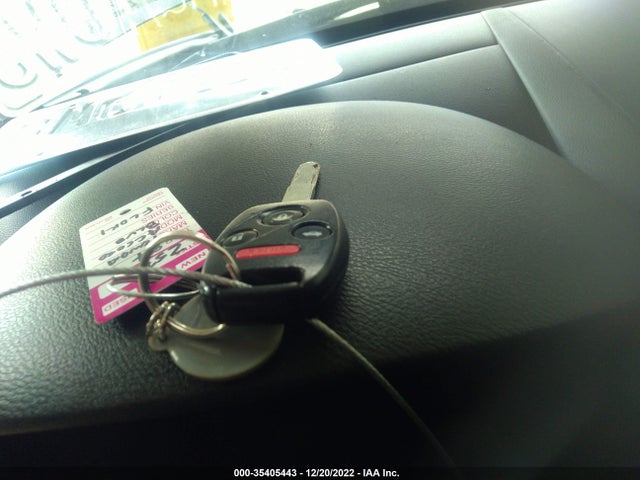 2007 HONDA ACCORD SDN EX-L VIN: 1HGCM56827A007596