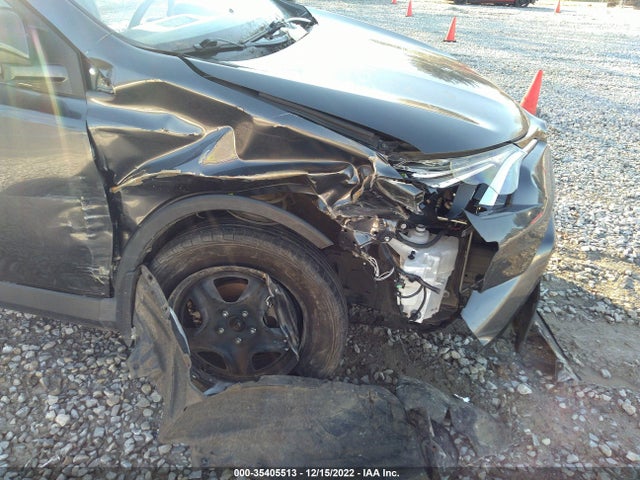2017 Toyota RAV4, VIN: JTMZFREV7HJ712378