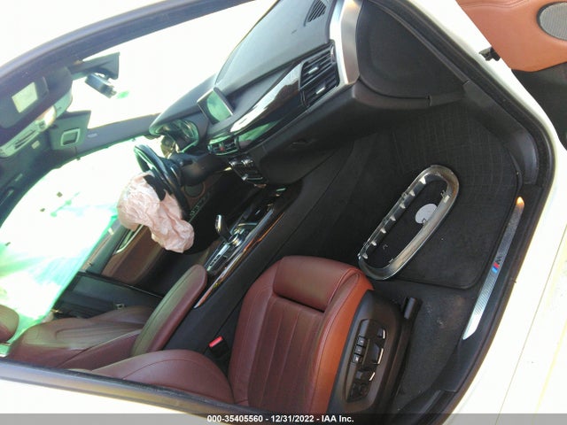 2016 BMW X5, VIN: 5UXKR6C56G0J83521