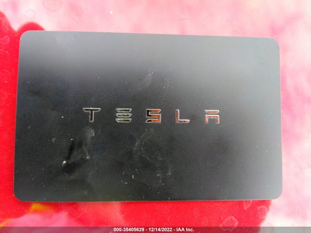 2019 Tesla 3, VIN: 5YJ3E1EB8KF496779