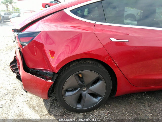 2019 Tesla 3, VIN: 5YJ3E1EB8KF496779