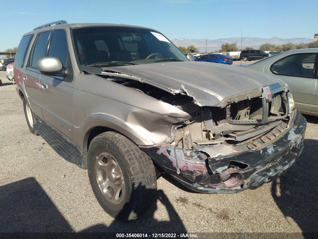 Lincoln Navigator 2000 5LMEU27A8YLJ26629 главное изображение