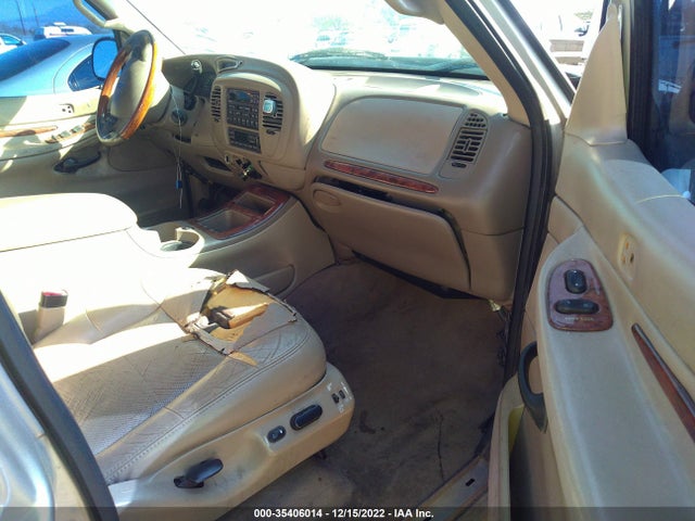 Lincoln Navigator 2000 5LMEU27A8YLJ26629 Image 6