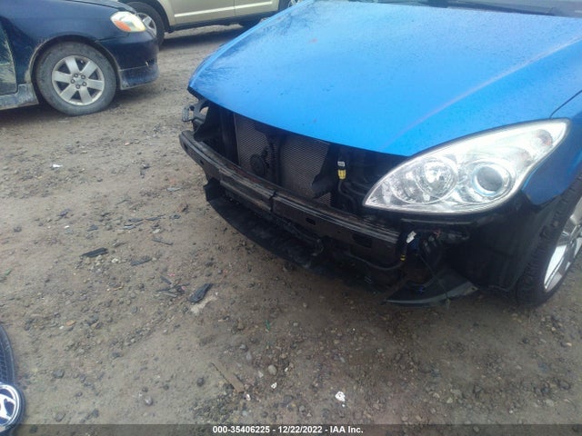 2011 HYUNDAI ELANTRA TOURING SE VIN: KMHDC8AE0BU108501