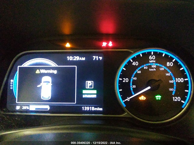 2022 Nissan Leaf, VIN: 1N4AZ1BV1NC551753