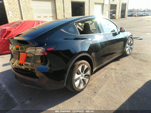 Tesla Model Y Long Range 2022 7SAYGDEE3NF409387 Image 4
