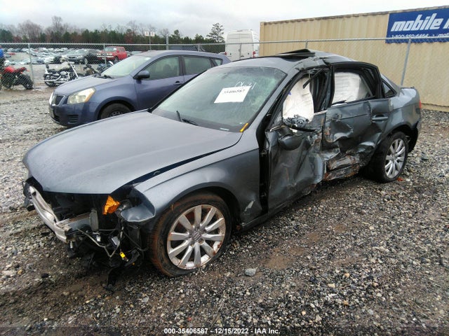 Audi A4 2013 WAUAFAFL3DA110631 Image 2