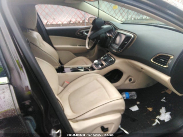 1C3CCCEG1FN664643 Chrysler 200 C