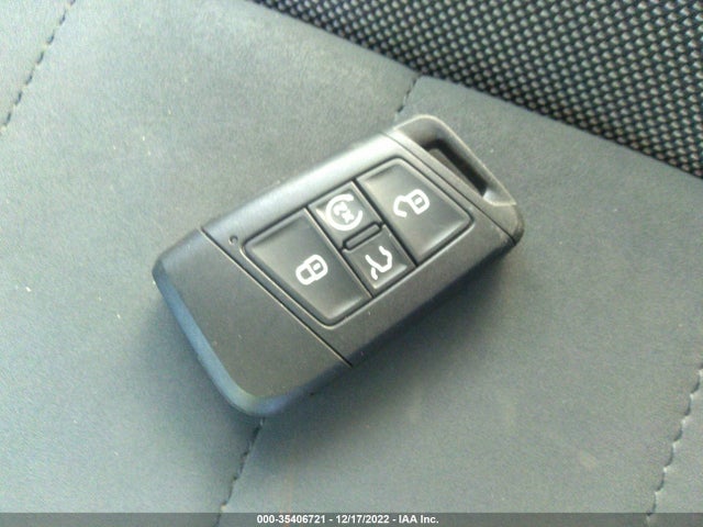 Volkswagen TAOS SE 2022 3VVRX7B29NM086831 Image 3