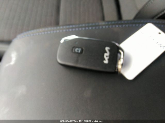 KNDEU2AA5P7393718 KIA SELTOS S