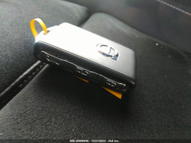 YV4162UM7N2742898 Volvo Xc40 R-design