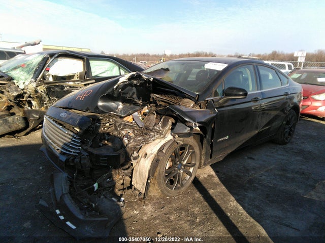 2018 Ford Fusion, VIN: 3FA6P0LU9JR252065