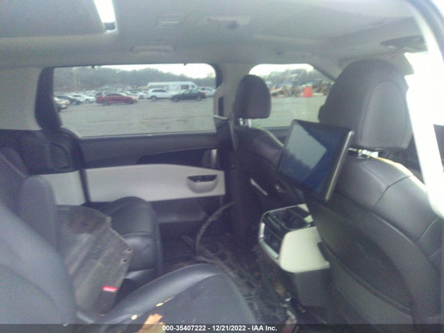2022 Kia Carnival, VIN: KNDNE5H33N6071152