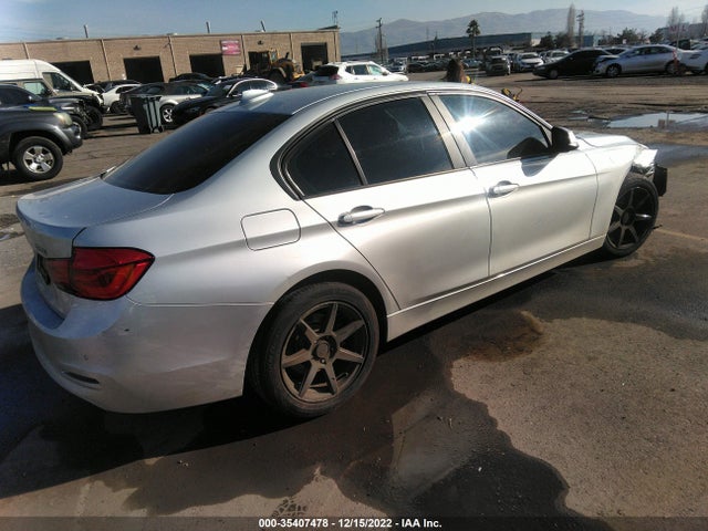 2017 BMW 3 Series, VIN: WBA8E1G32HNU18193
