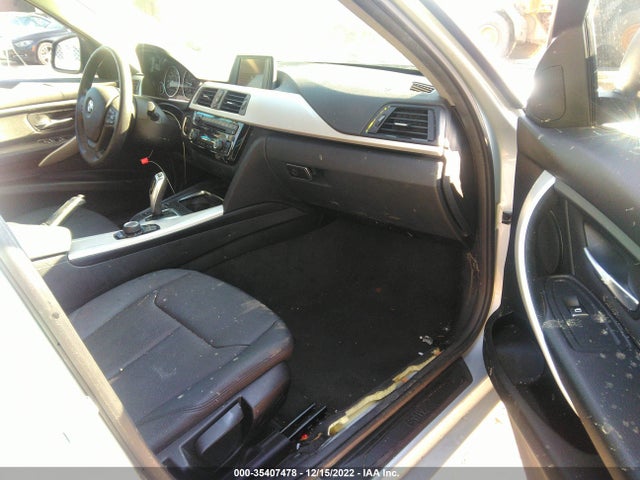 2017 BMW 3 Series, VIN: WBA8E1G32HNU18193