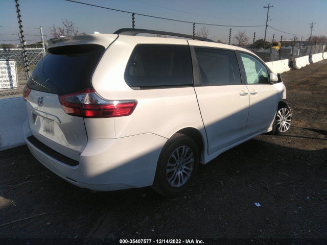 2020 Toyota Sienna, VIN: 5TDYZ3DC2LS053072