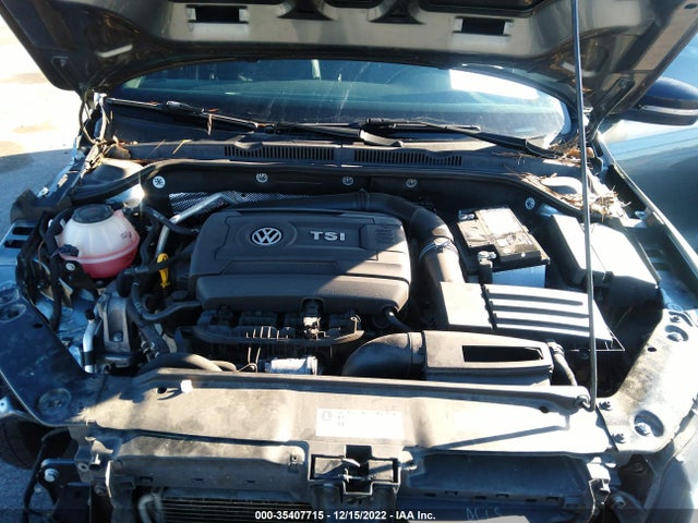 2018 Volkswagen Jetta, VIN: 3VWD17AJ0JM229398