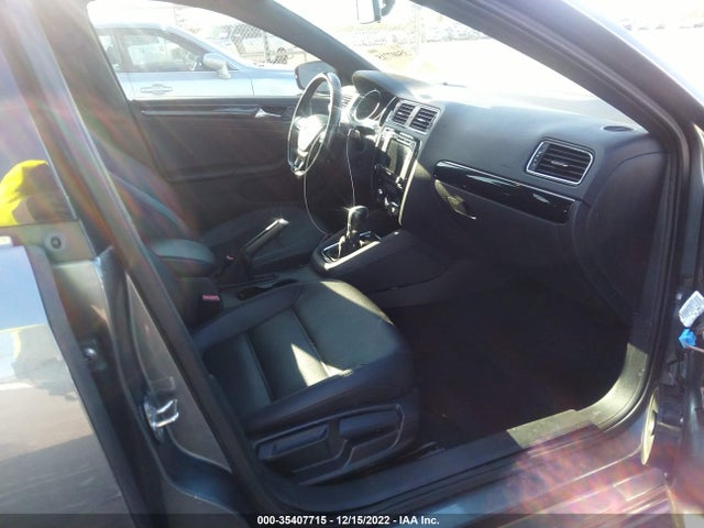 2018 Volkswagen Jetta, VIN: 3VWD17AJ0JM229398