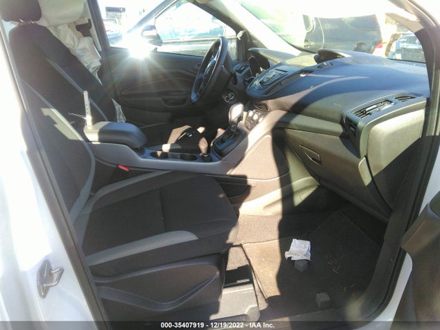 2015 FORD ESCAPE S VIN: 1FMCU0F70FUB44084