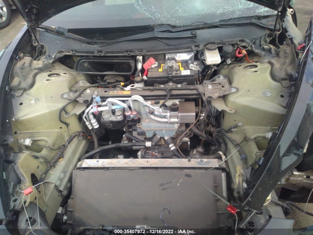 Tesla Model 3 Long Range 2018 5YJ3E1EB4JF170623 Image 11