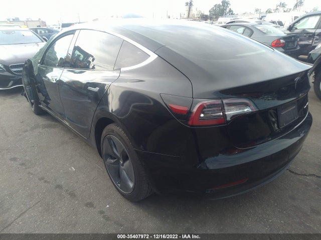 Tesla Model 3 Long Range 2018 5YJ3E1EB4JF170623 Image 4