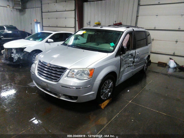 2A4RR6DX5AR240265 Chrysler Town & Country Limited