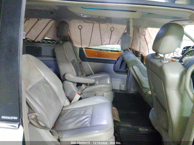 2A4RR6DX5AR240265 Chrysler Town & Country Limited