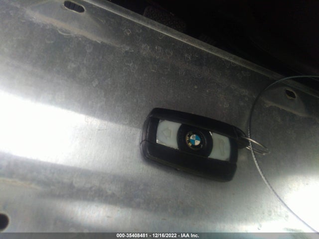 BMW 3 Series 328i 2007 WBAVA33587KX80868 Image 3