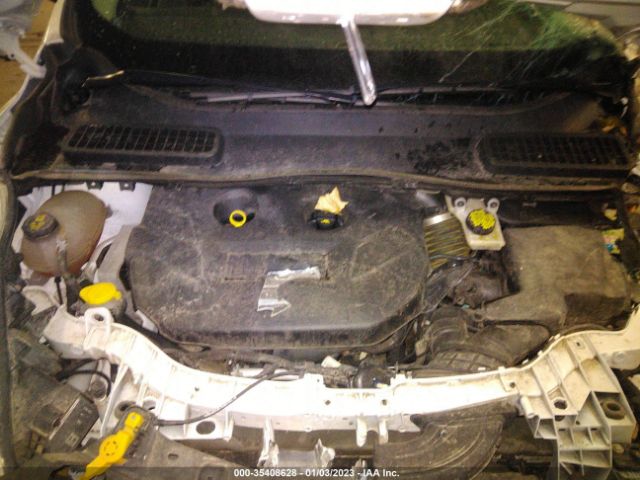 1FMCU9J95HUA64005 Ford Escape Titanium