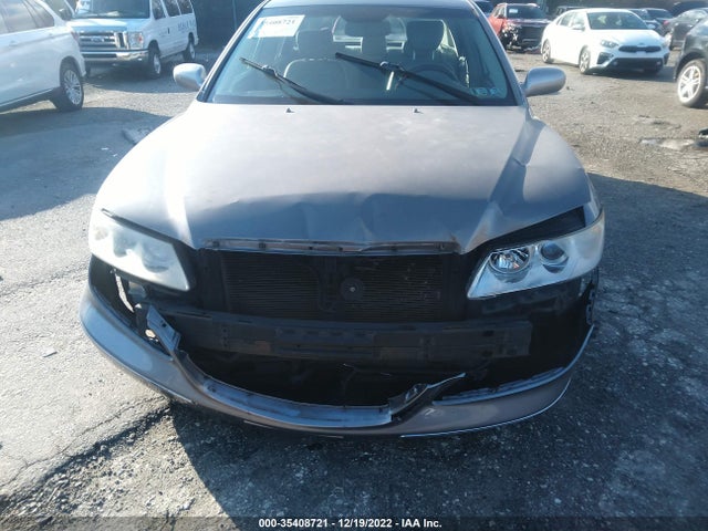 2006 HYUNDAI AZERA SE/LIMITED VIN: KMHFC46F76A108179