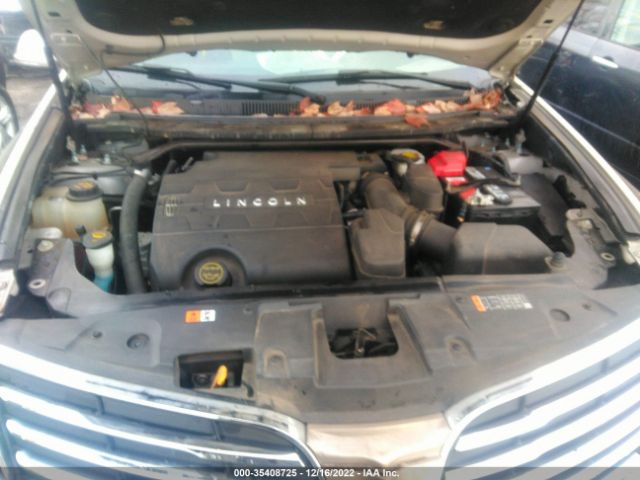 2LMHJ5FK1JBL01012 Lincoln Mkt Premiere