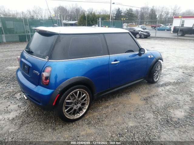 2005 MINI COOPER HARDTOP S VIN: WMWRE33465TG95650