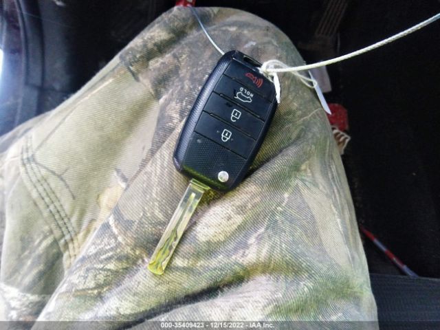 5XYKTCA66EG465193 KIA SORENTO LX