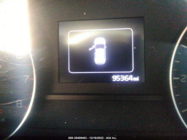 KNDPM3AC6H7106498 KIA Sportage Lx