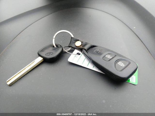 Hyundai Accent Value Edition 2017 KMHCT4AE3HU341334 Image 3