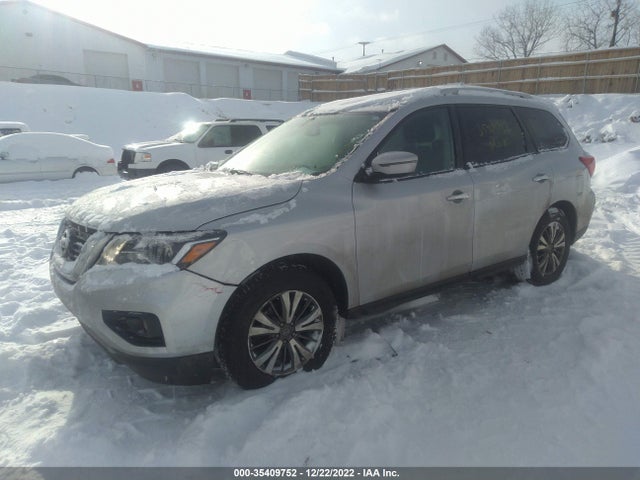 2017 Nissan Pathfinder, VIN: 5N1DR2MM2HC624582