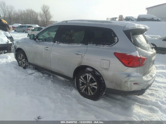 2017 Nissan Pathfinder, VIN: 5N1DR2MM2HC624582