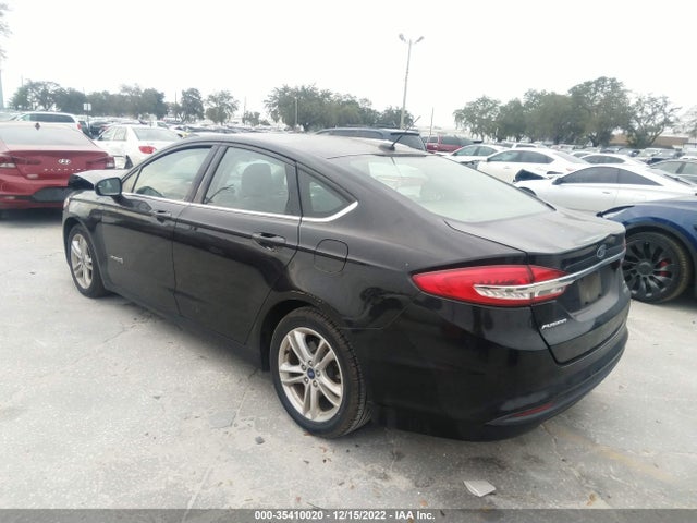 2018 Ford Fusion, VIN: 3FA6P0LU6JR132496