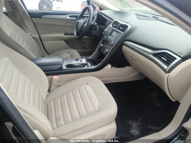 2018 Ford Fusion, VIN: 3FA6P0LU6JR132496