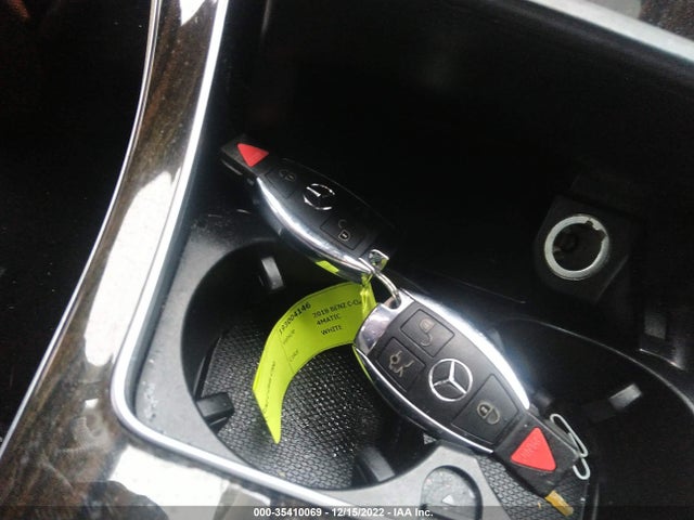 2018 Mercedes-Benz C-Class, VIN: 55SWF4KB0JU250676