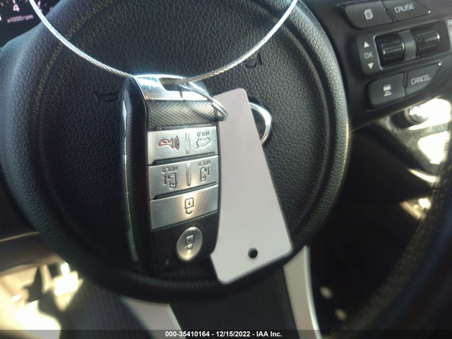 2016 Kia Sedona, VIN: KNDME5C16G6161609