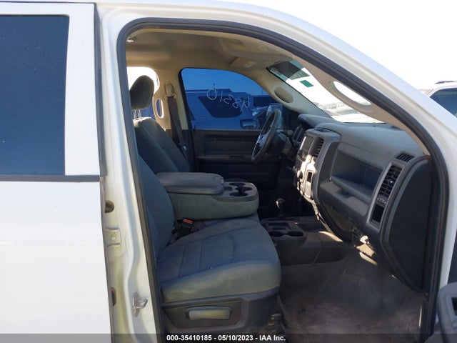 3C6UR5HJ8JG302884 RAM 2500 Tradesman