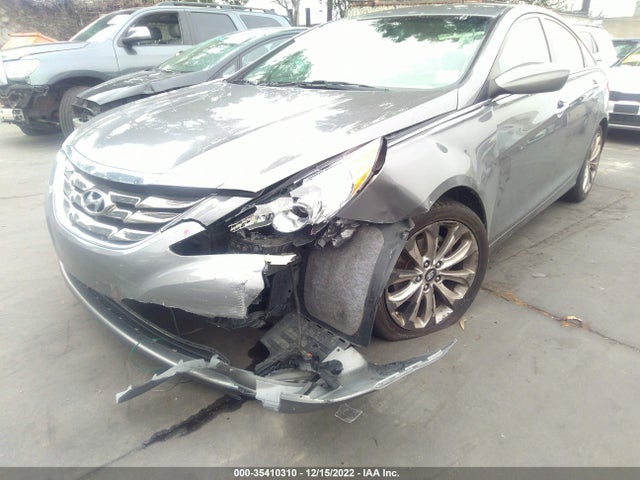 2012 HYUNDAI SONATA 2.4L SE VIN: 5NPEC4AC3CH420484