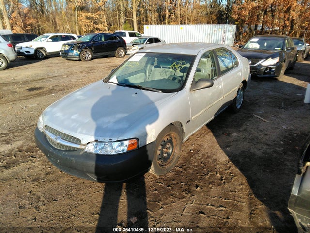 2001 NISSAN ALTIMA GXE VIN: 1N4DL01D01C200134