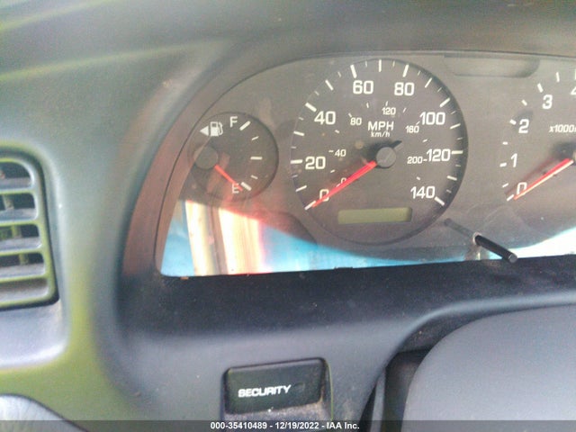 2001 NISSAN ALTIMA GXE VIN: 1N4DL01D01C200134