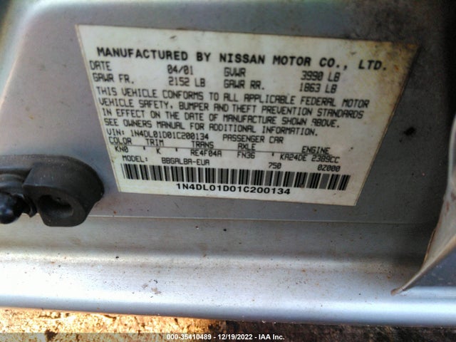2001 NISSAN ALTIMA GXE VIN: 1N4DL01D01C200134